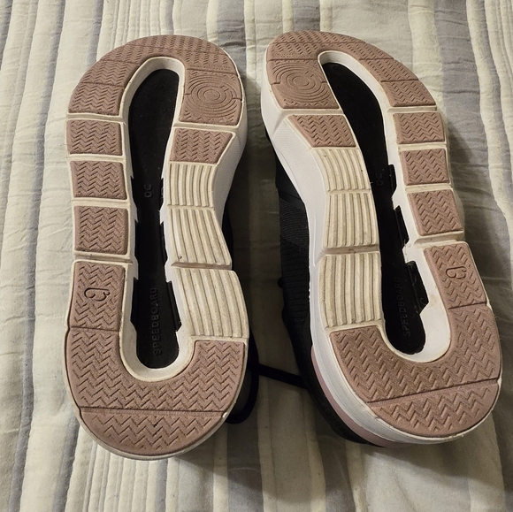 ON Running ON Cloud The Roger Spin Black Pink Zephyr tennis shoes size 8 - Picture 6 of 8